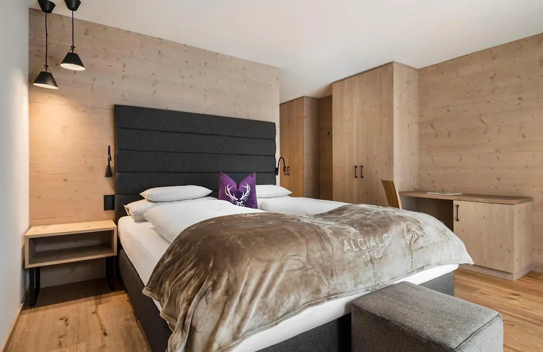 Hotel Alcialc-1